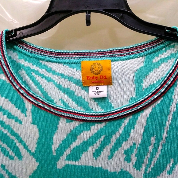 Rudy Rd. Long sleeve Blouse Shirt Aztec Vinrant Color XL Womens - Picture 2 of 4